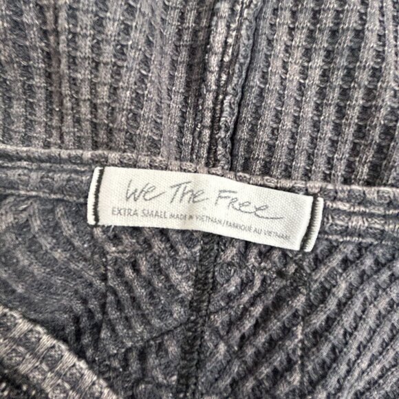 We The Free Womens Coraline Thermal Sweater XS Gray Waffle Knit Pullover Cozy - Picture 3 of 8